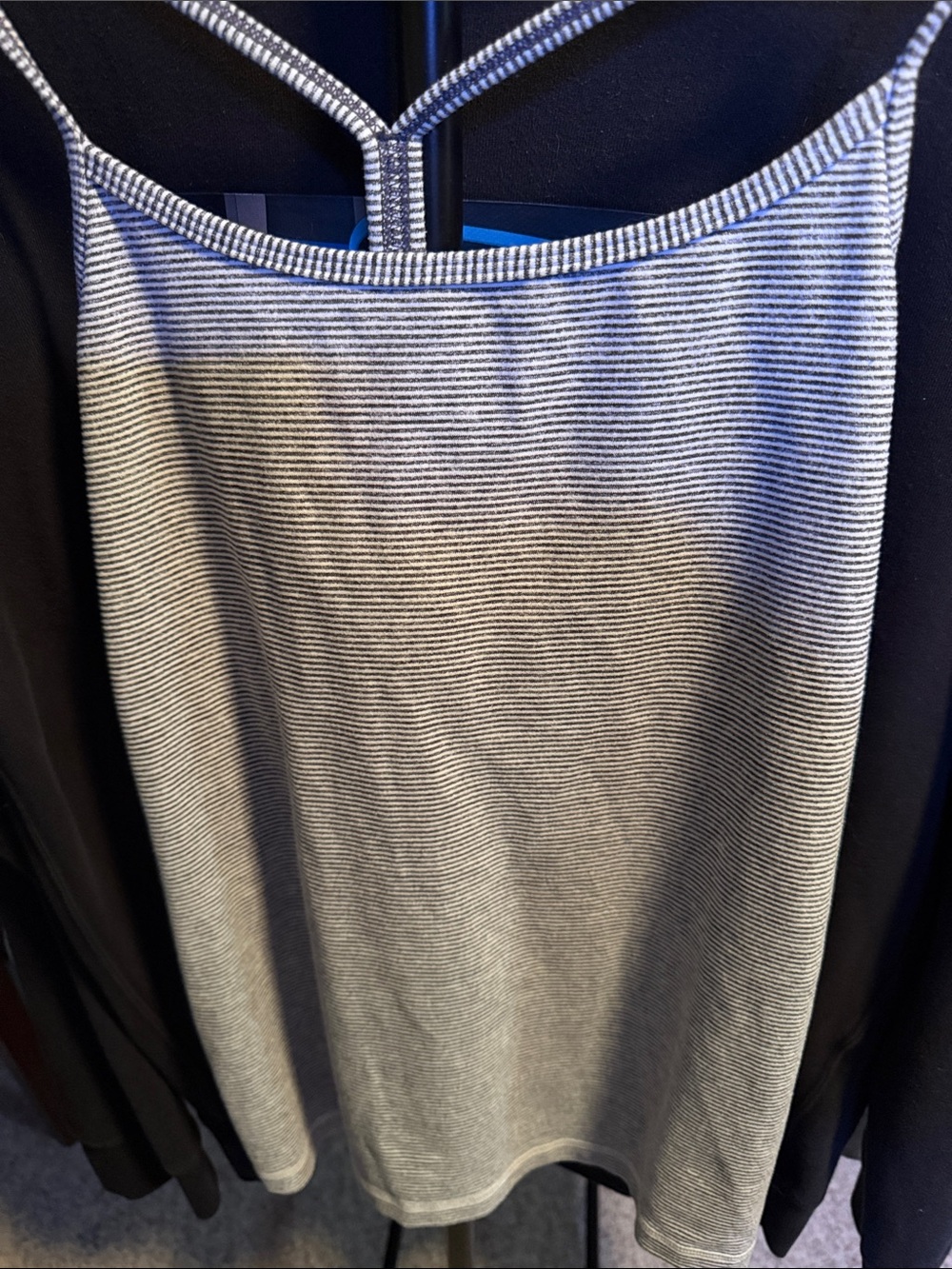 lululemon stripped size 10 y back tank